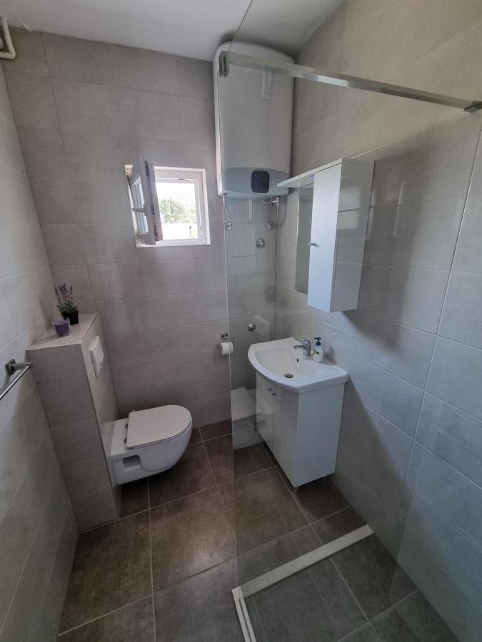 Villa Nena In Central Dalmatia 트로기르 외부 사진