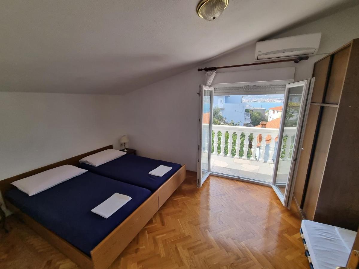Villa Nena In Central Dalmatia 트로기르 외부 사진